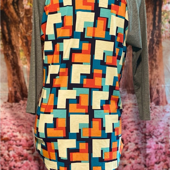 LuLaRoe med Randy - Picture 2 of 6